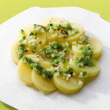 Salade de pomme de terre, pistou de mâche