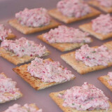 Toast de rillettes de radis et leurs fanes