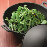 Wok de légumes verts