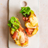 RACLETTE TOAST