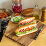 HOT DOG VÉGÉTARIEN AUX CAROTTES FUMÉES